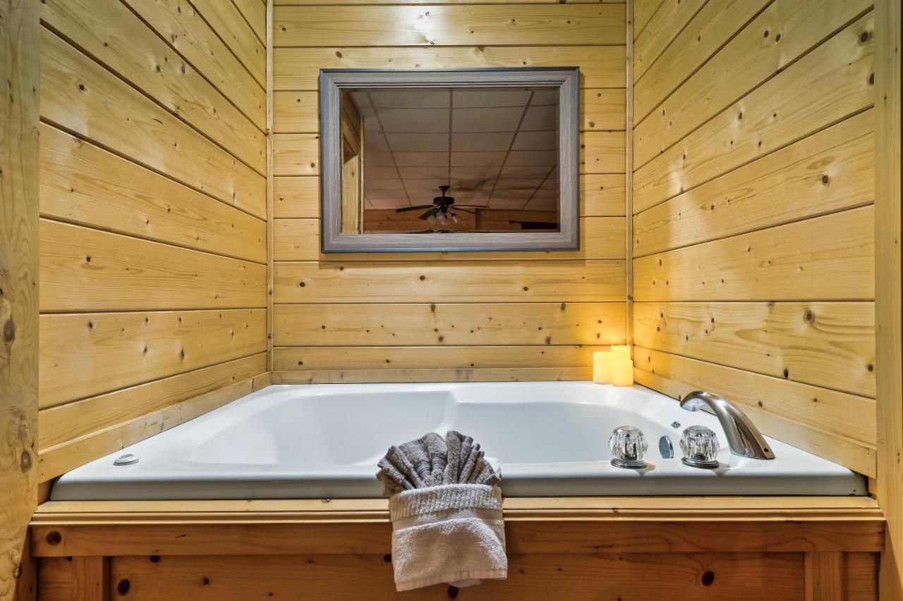 Cozy Log Cabin!! In Heart Of Pf & Close To The Smokies Pigeon Forge Kültér fotó