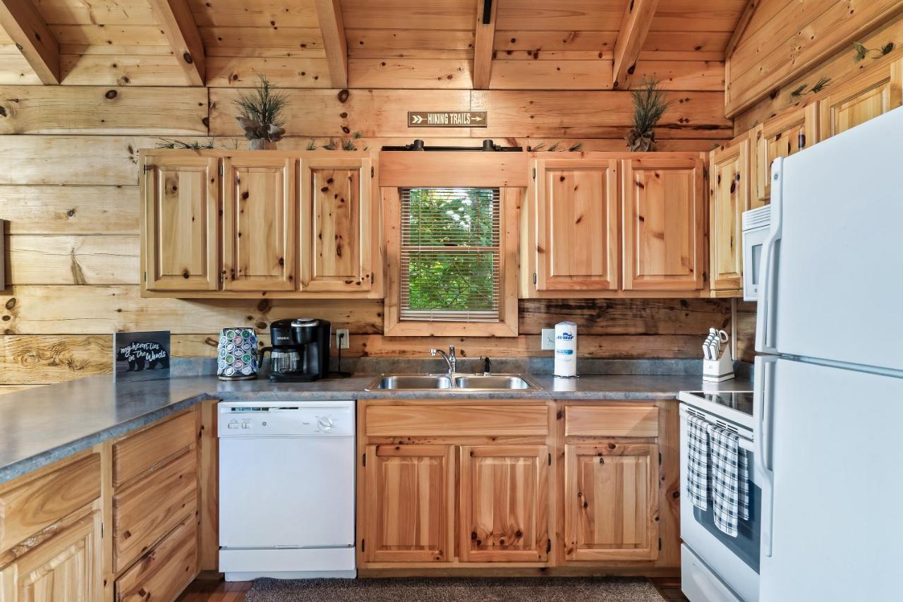 Cozy Log Cabin!! In Heart Of Pf & Close To The Smokies Pigeon Forge Kültér fotó