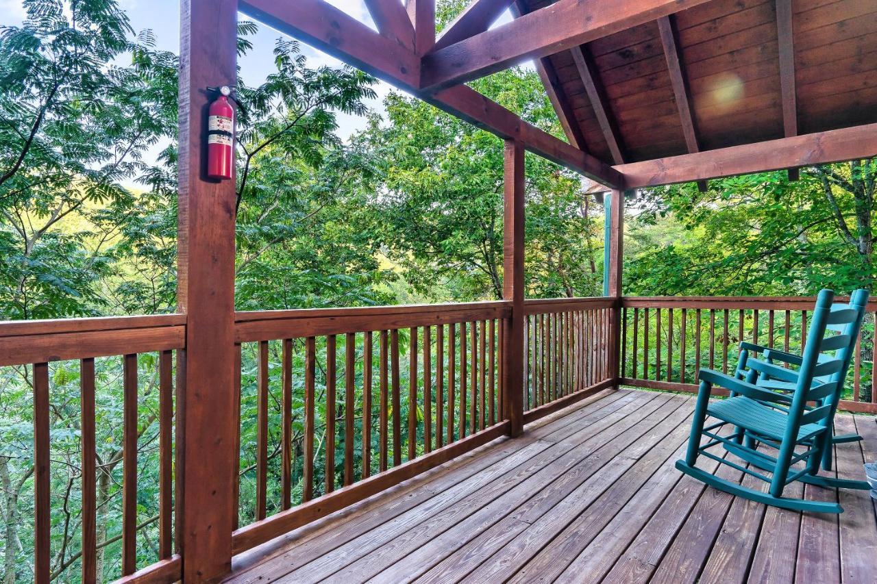 Cozy Log Cabin!! In Heart Of Pf & Close To The Smokies Pigeon Forge Kültér fotó